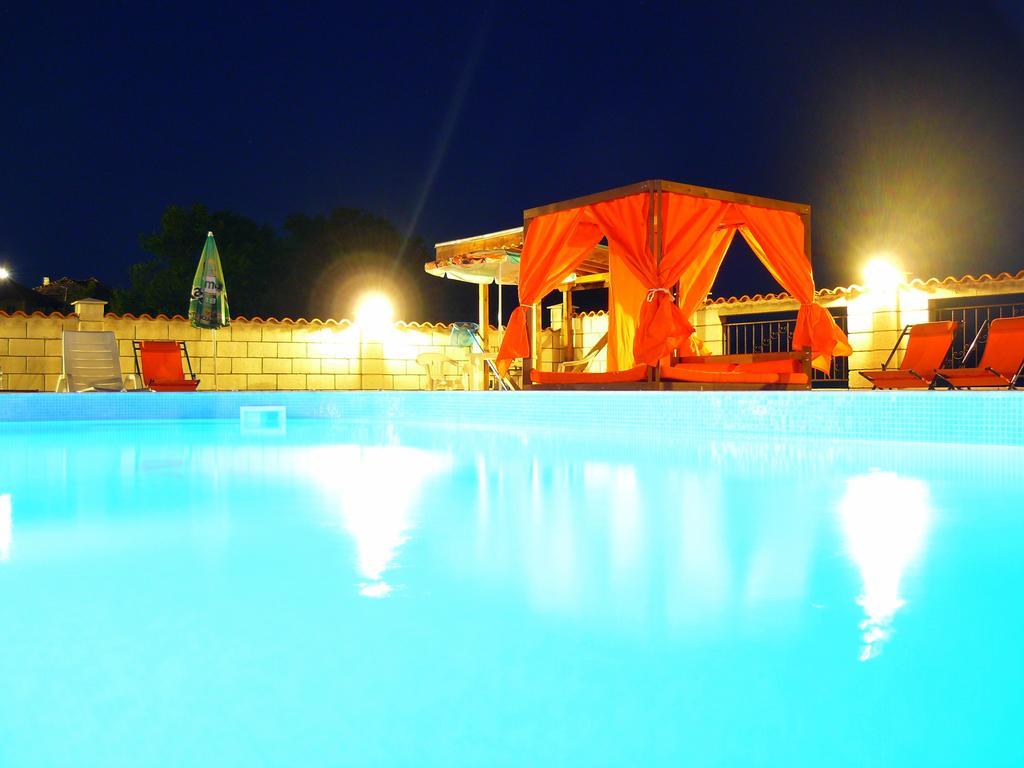 Guest House Arima Sushina Buitenkant foto
